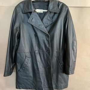 Paradox Women's Black Leather Coat. Double breasted. Size 1X